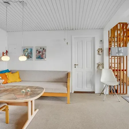 Pet Friendly In With Wifi Holiday home