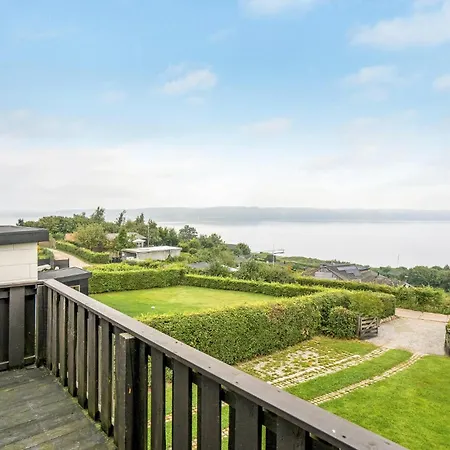 Casa vacanze Lovely In With Wifi *