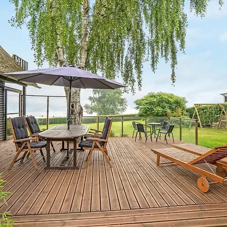 Casa vacanze Lovely In With Wifi *